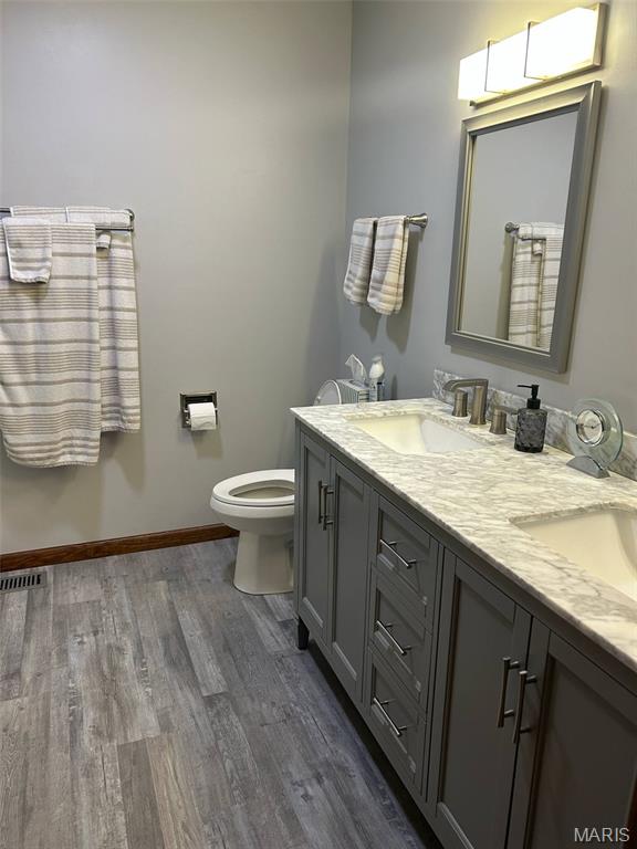 406 Johnson Place Palmyra, MO 63461 - Photo 25 of 38