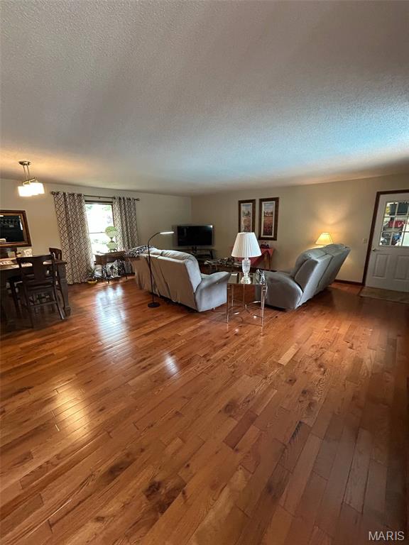 406 Johnson Place Palmyra, MO 63461 - Photo 7 of 38