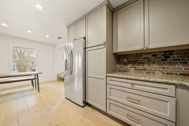 $3,200 | 912 Mansell Avenue, Austin, TX 78702