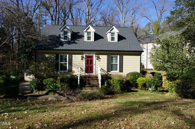 $555,000 | 5013 Hollyridge Drive, Raleigh, NC 27612