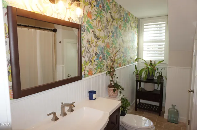 $555,000 | 5013 Hollyridge Drive, Raleigh, NC 27612