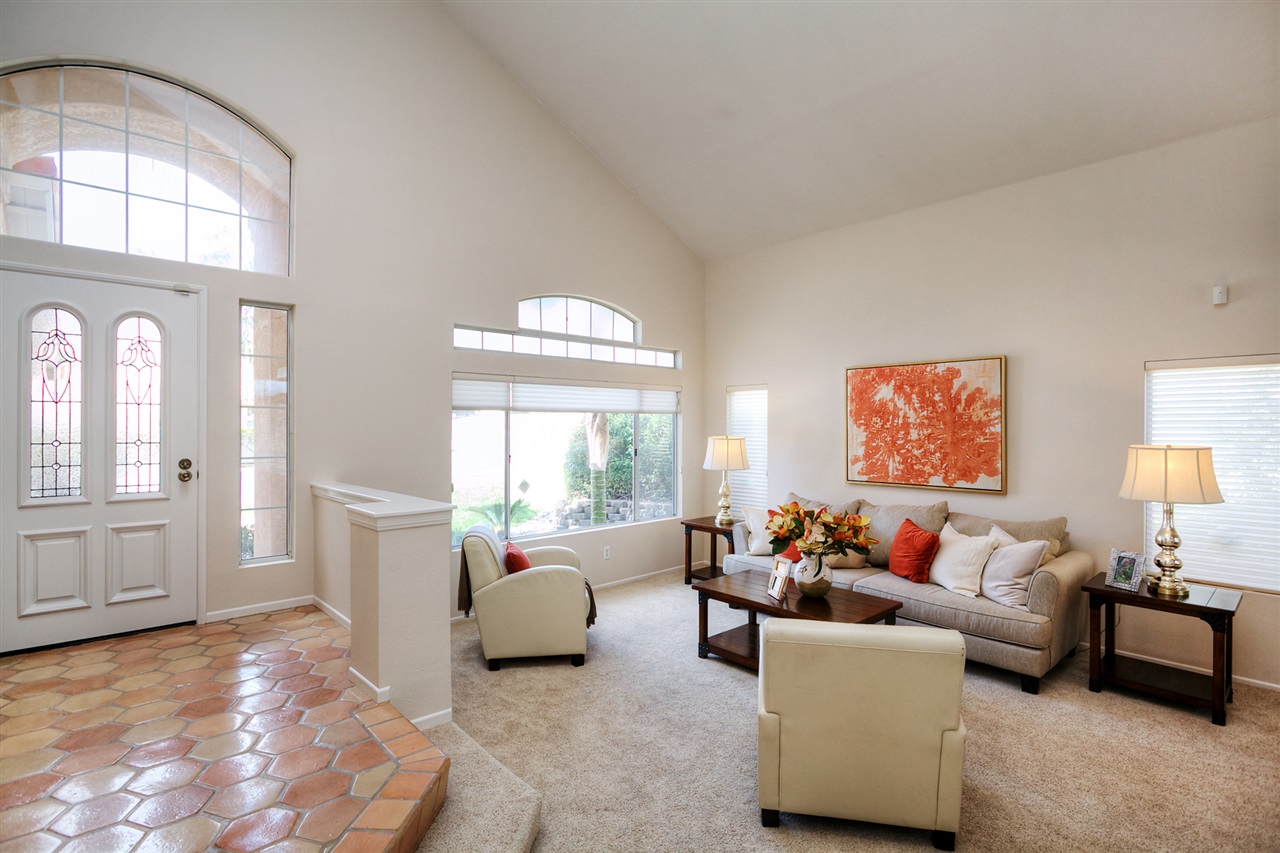 1772 Crystal Ridge Way Vista, CA 92081 - Photo 3 of 25 Gallery Image 3