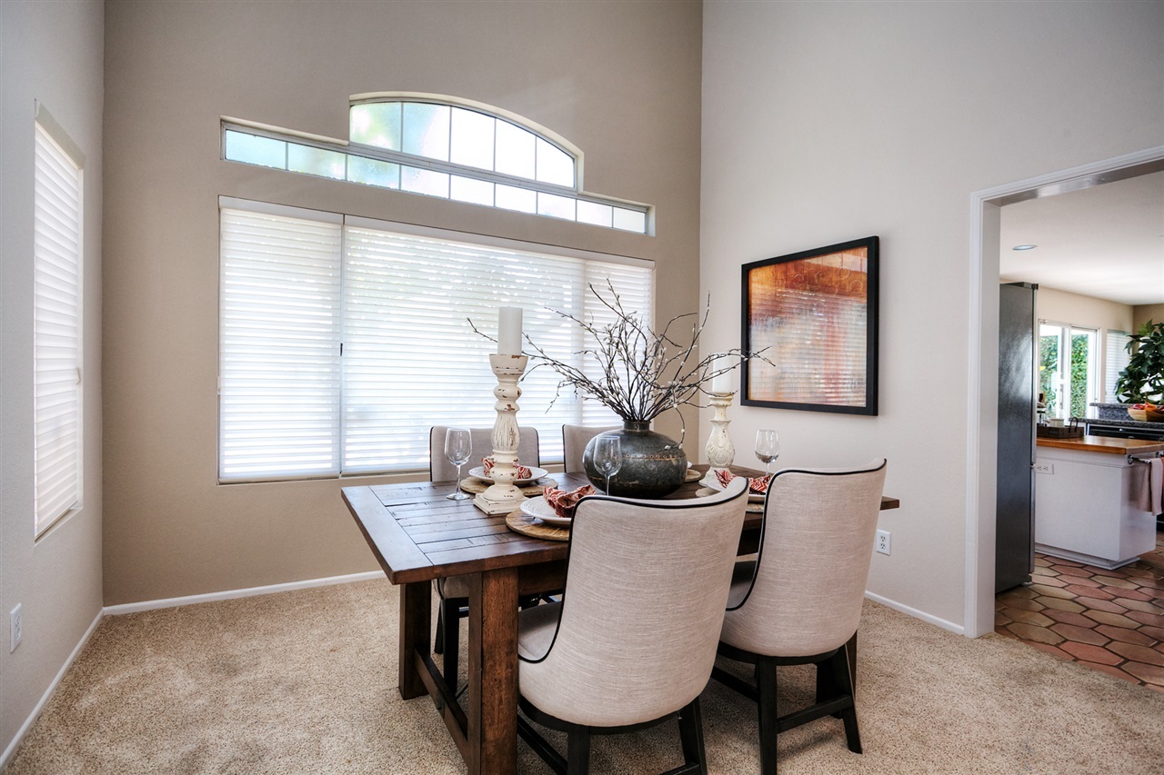 1772 Crystal Ridge Way Vista, CA 92081 - Photo 7 of 25 Gallery Image 7
