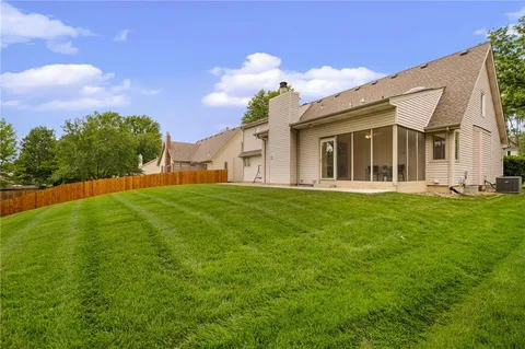 $570,000 | 11721 Hemlock Street, Overland Park, KS 66210