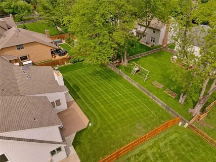 $570,000 | 11721 Hemlock Street, Overland Park, KS 66210