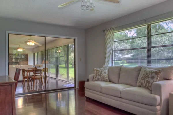 $4,600 | 7093 Fairway Bend Lane, Sarasota, FL 34243