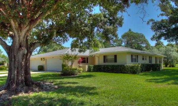 $4,600 | 7093 Fairway Bend Lane, Sarasota, FL 34243