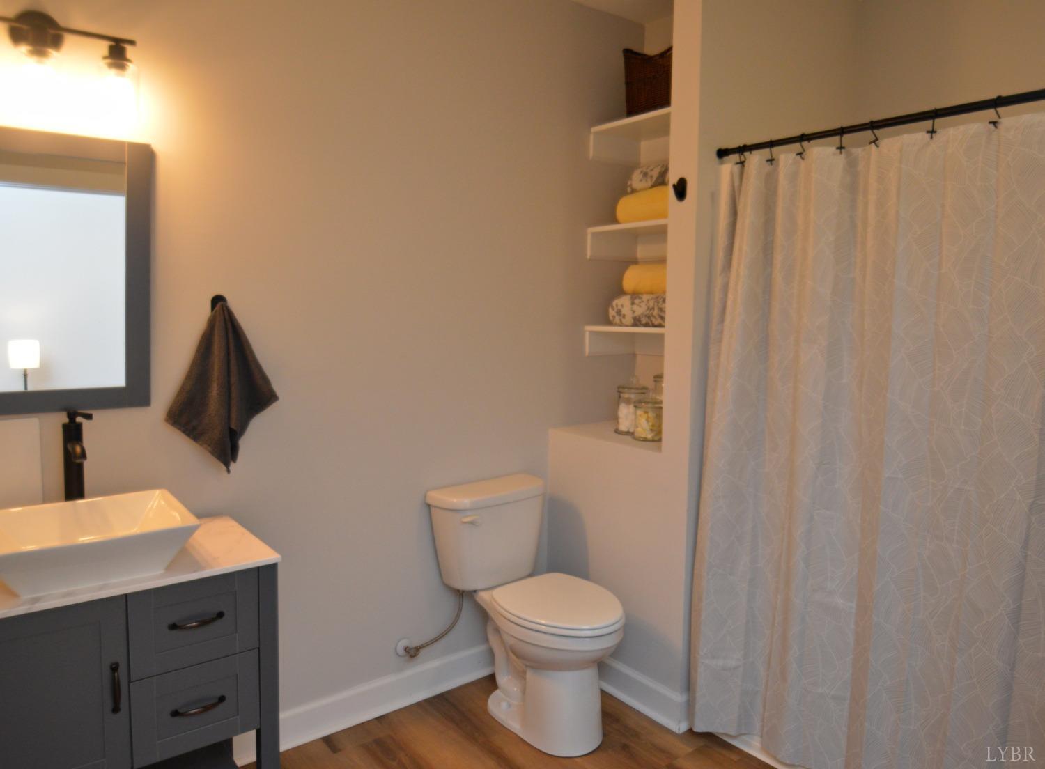 4472 Thomas Jefferson Road Forest, VA 24551 - Photo 29 of 35 Gallery Image 29