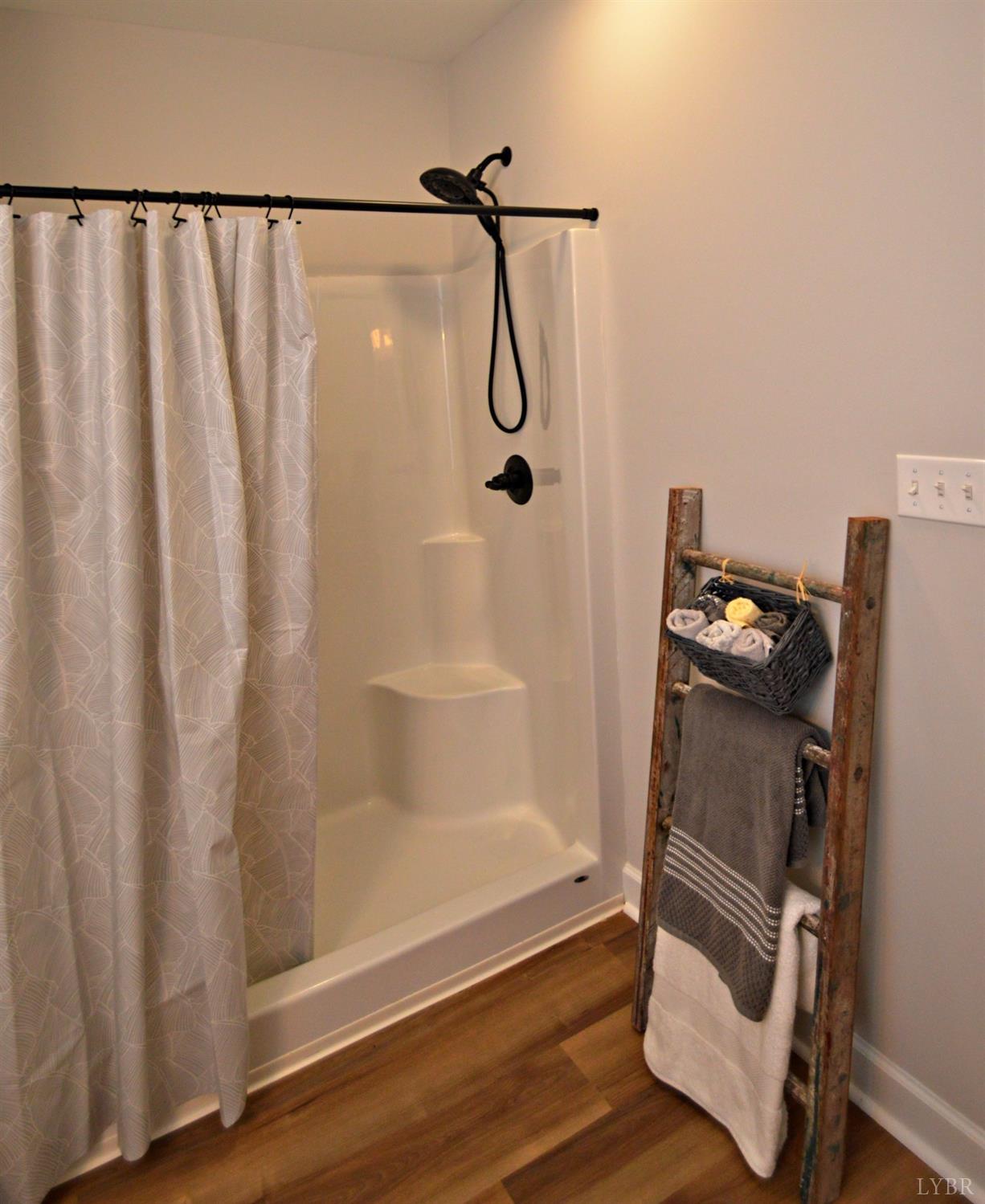 4472 Thomas Jefferson Road Forest, VA 24551 - Photo 30 of 35 Gallery Image 30