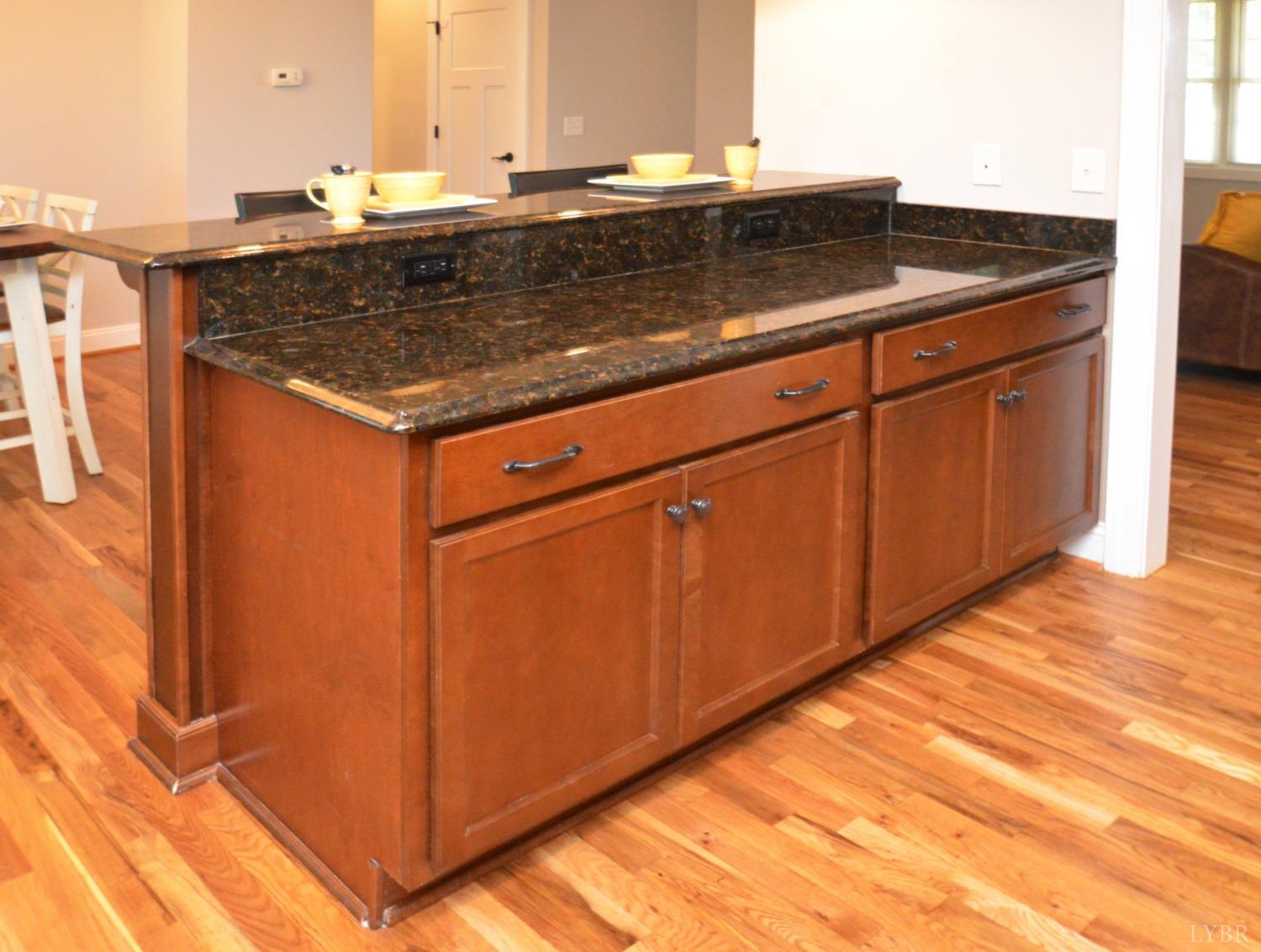 4472 Thomas Jefferson Road Forest, VA 24551 - Photo 8 of 35 Gallery Image 8