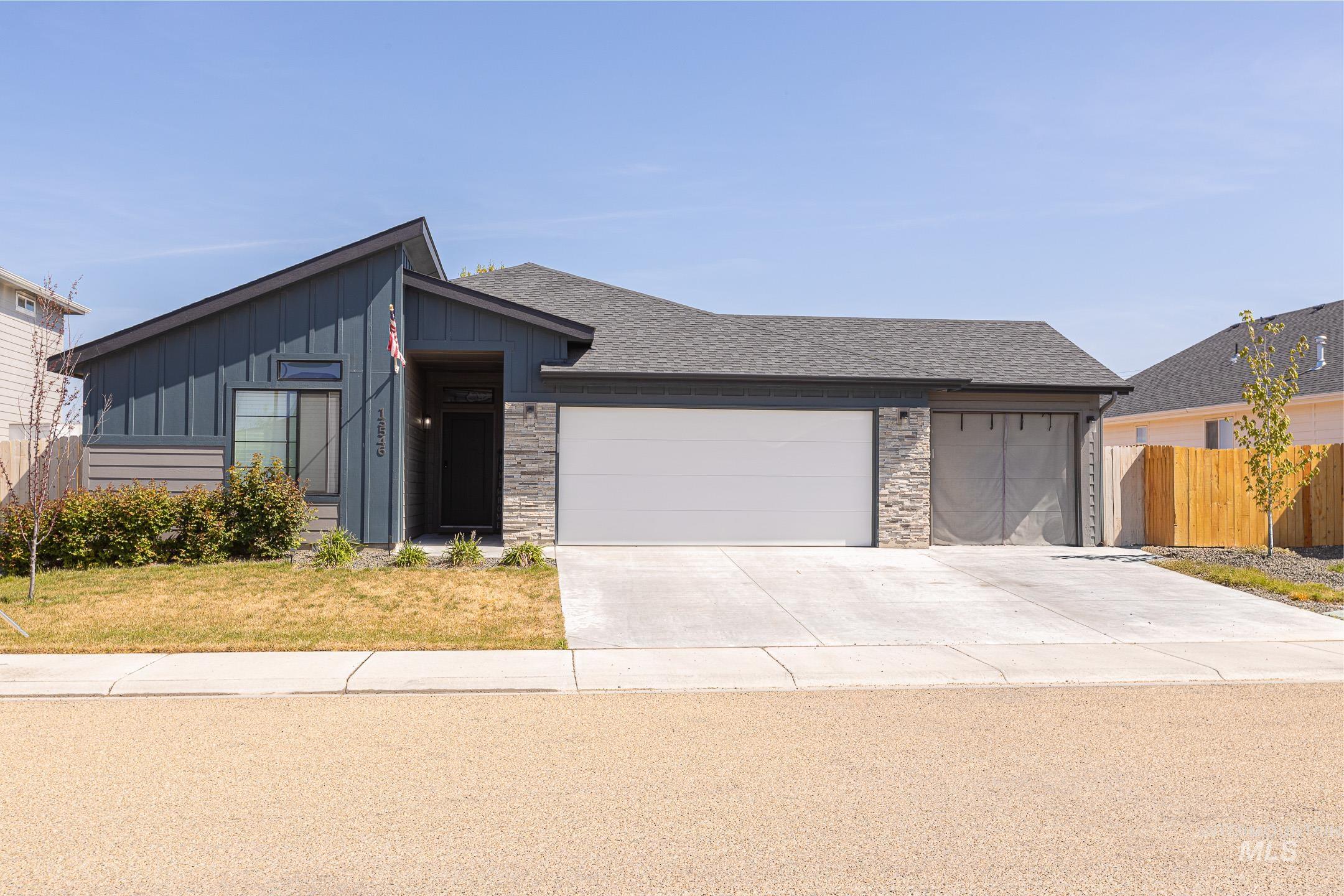13546 Nisene Street Caldwell, ID 83607 - Photo 1 of 18