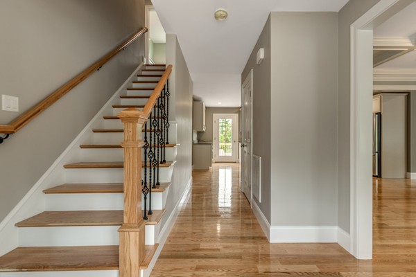 10 Tremlett Road Billerica, MA 01821 - Photo 5 of 30