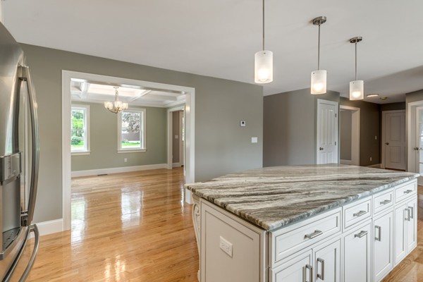 10 Tremlett Road Billerica, MA 01821 - Photo 10 of 30