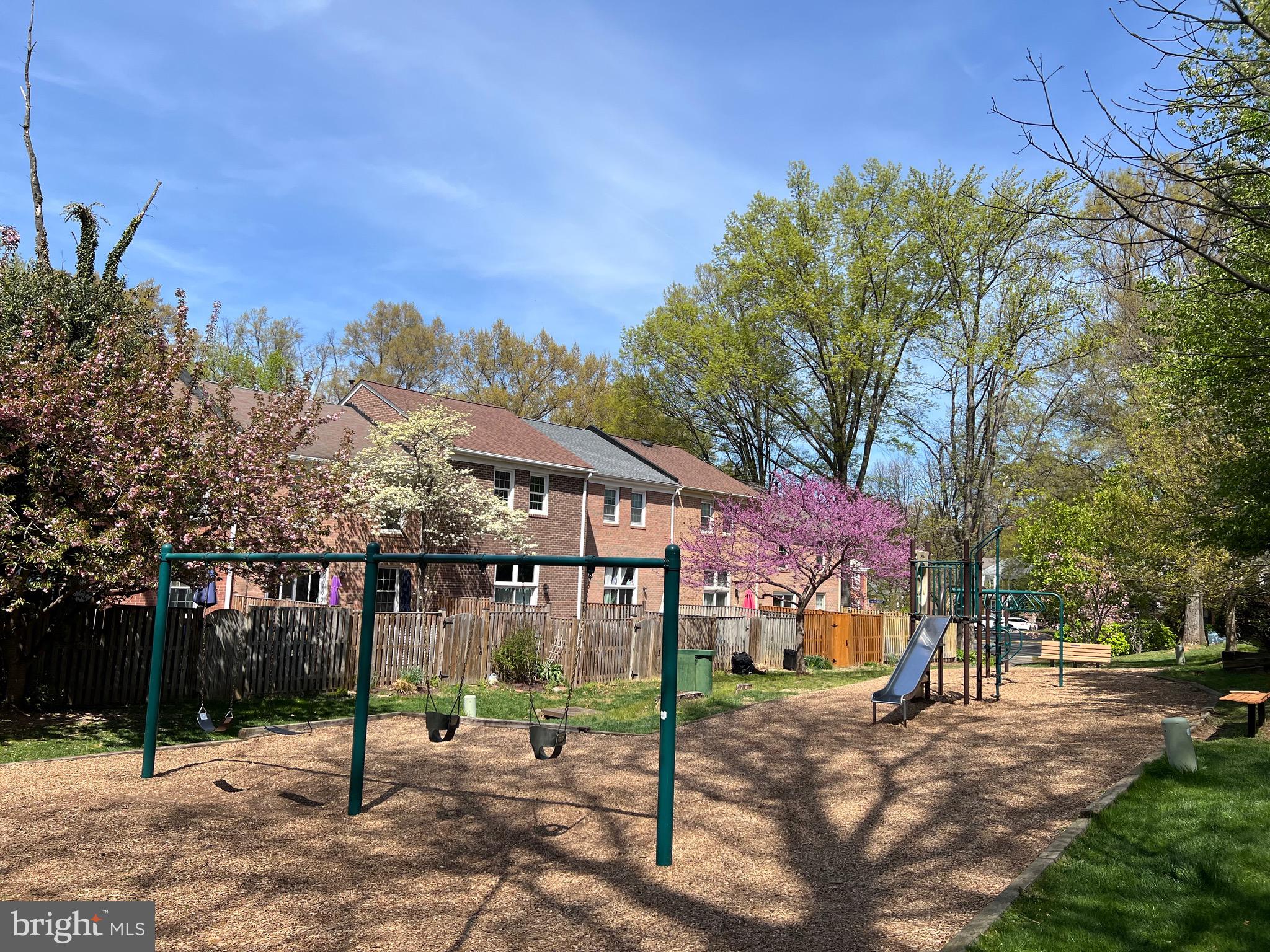 11852 St Trinians Court Reston, VA 20191 - Photo 43 of 48 Playground