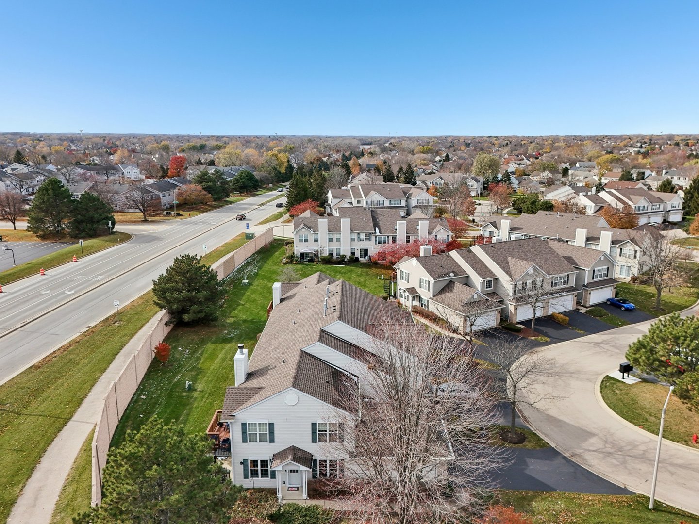 1279 Merrimack Court Crystal Lake, IL 60014 - Photo 26 of 27 an aerial view of a house with a garden