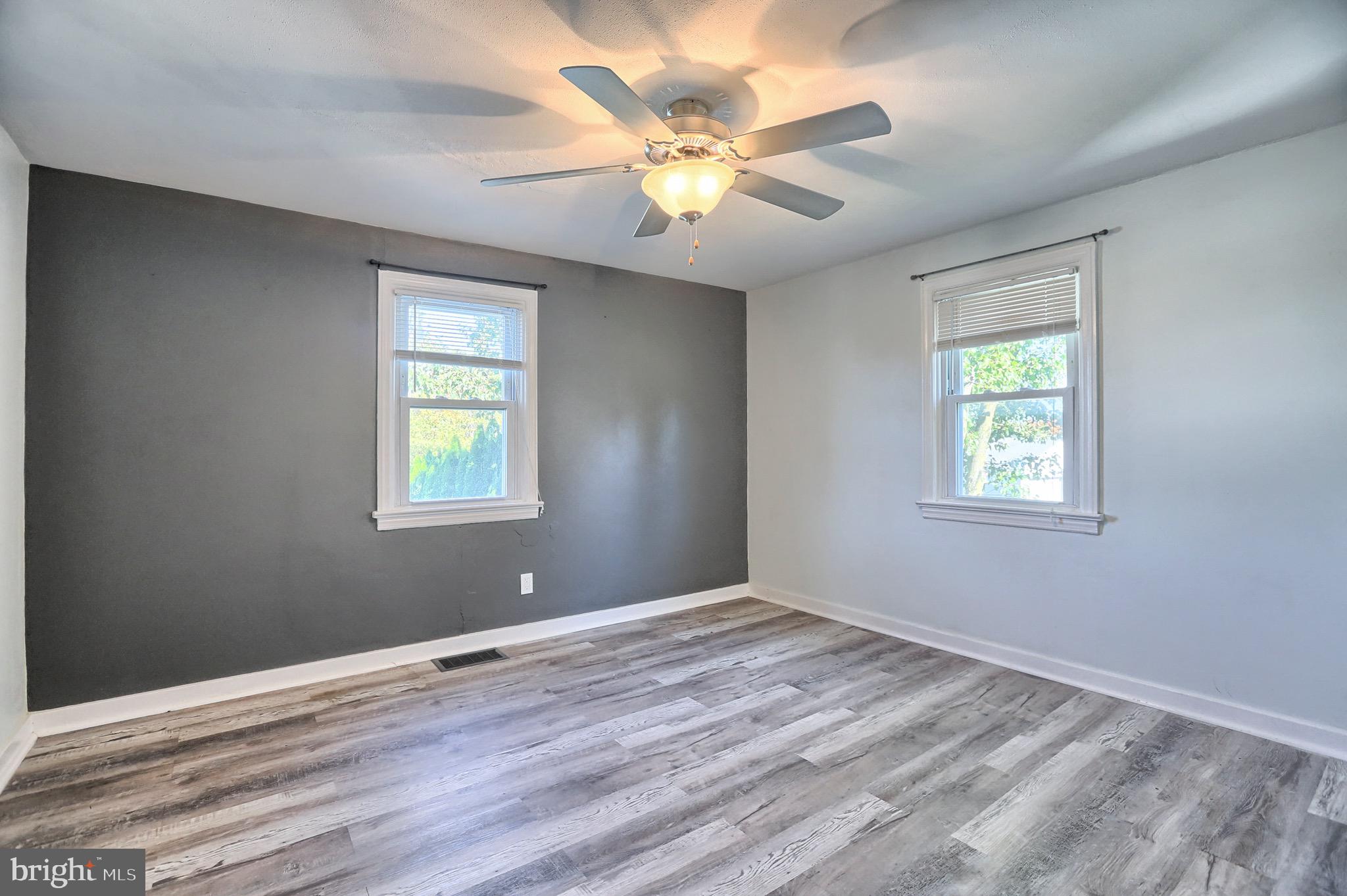 2572 Sheaffer Road Elizabethtown, PA 17022 - Photo 22 of 33