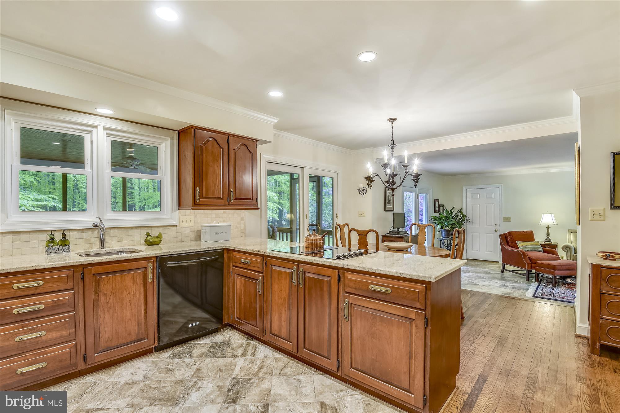11615 Springtime Lane Fairfax Station, VA 22039 - Photo 10 of 38 a kitchen with lots of counter and sink