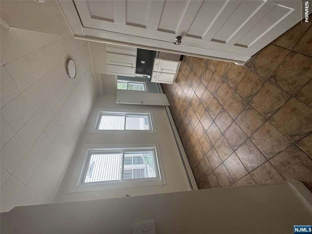 365 Elm Street, Unit 1 RIGHT Kearny, NJ 07032 - Photo 16 of 28