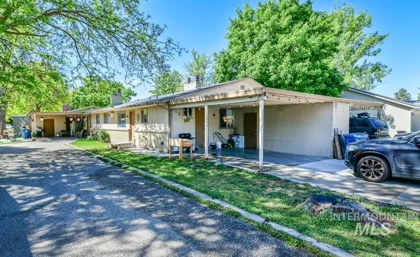 $549,900 | 1820 Poplar Street, Caldwell, ID 83605