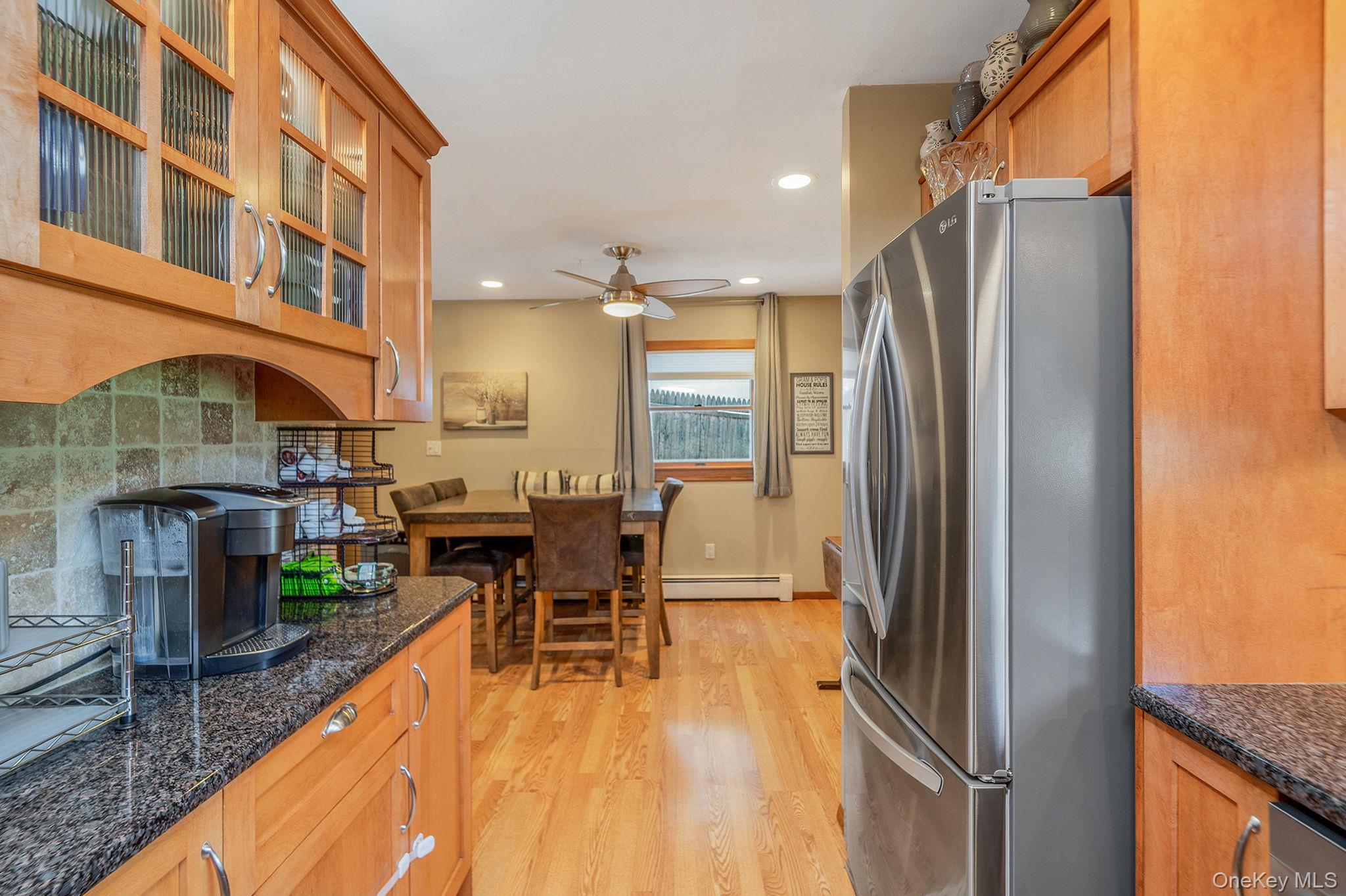 242 Lower Rocky Point Road Sound Beach, NY 11789 - Photo 10 of 36