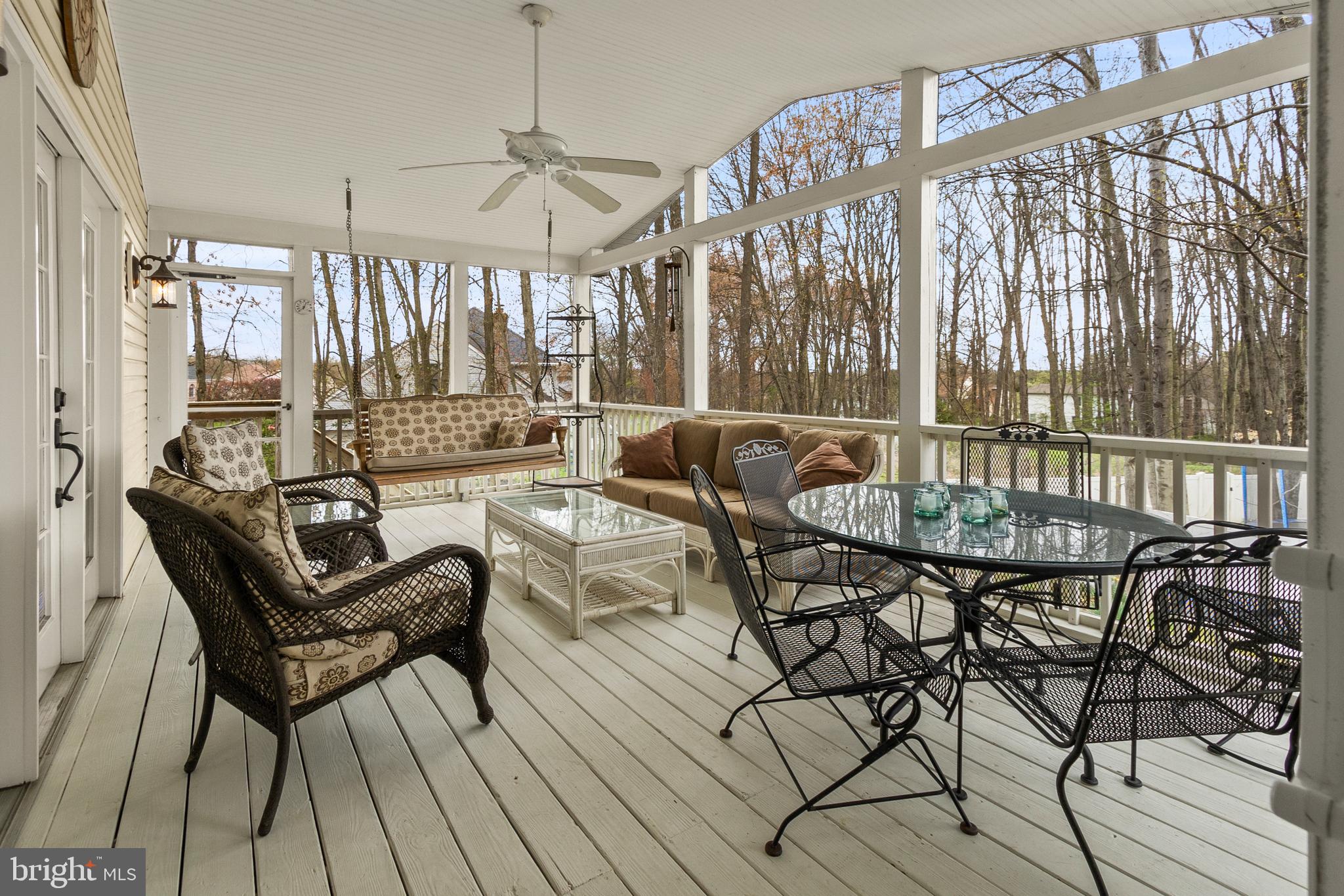10 Montague Road Newark, DE 19713 - Photo 29 of 53 Screened Porch