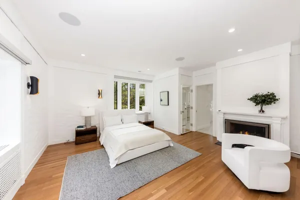 $28,880,000 | 85 Fagan Drive, Hillsborough, CA 94010