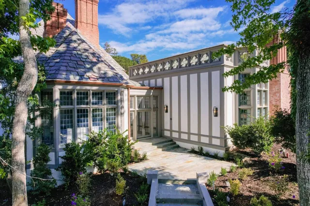 $29,900,000 | 85 Fagan Drive, Hillsborough, CA 94010