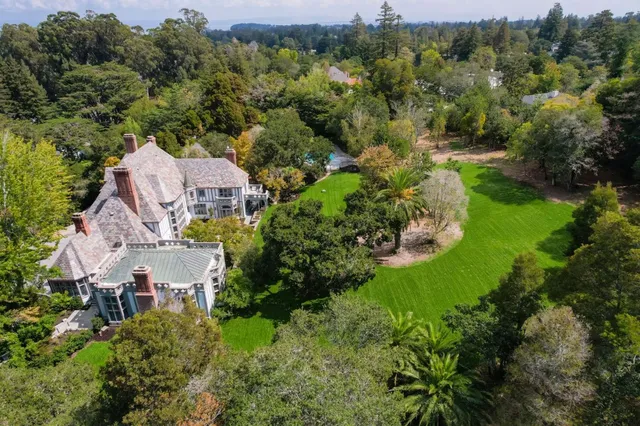 $29,900,000 | 85 Fagan Drive, Hillsborough, CA 94010