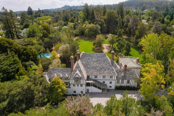 $28,880,000 | 85 Fagan Drive, Hillsborough, CA 94010