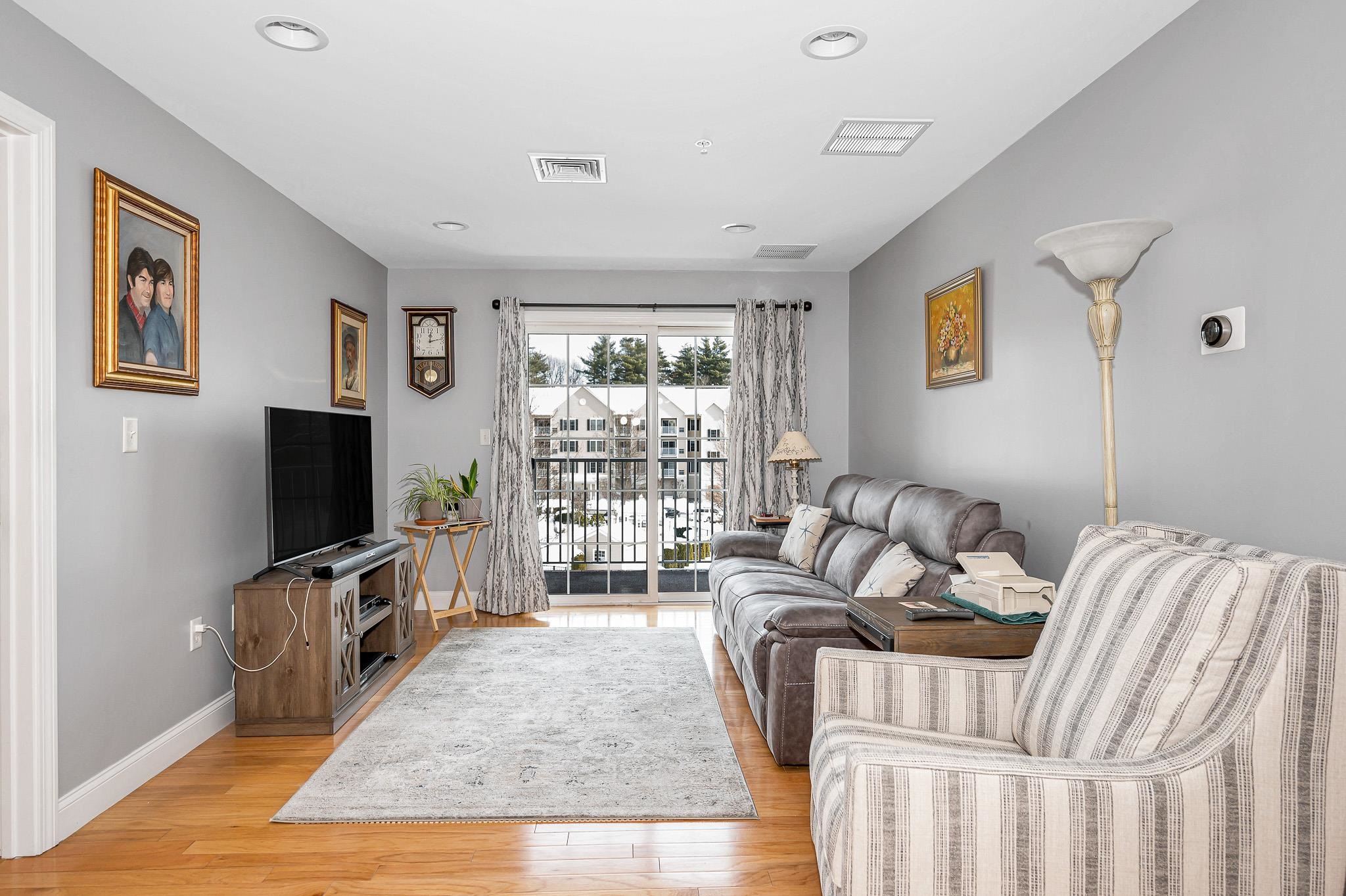 59 Cluff Road, Unit 43 Salem, NH 03079 - Photo 14 of 40 Gallery Image 14