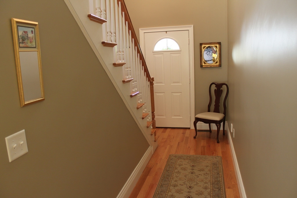 136 Pinewood Drive, Unit 8A Gardner, MA 01440 - Photo 6 of 15