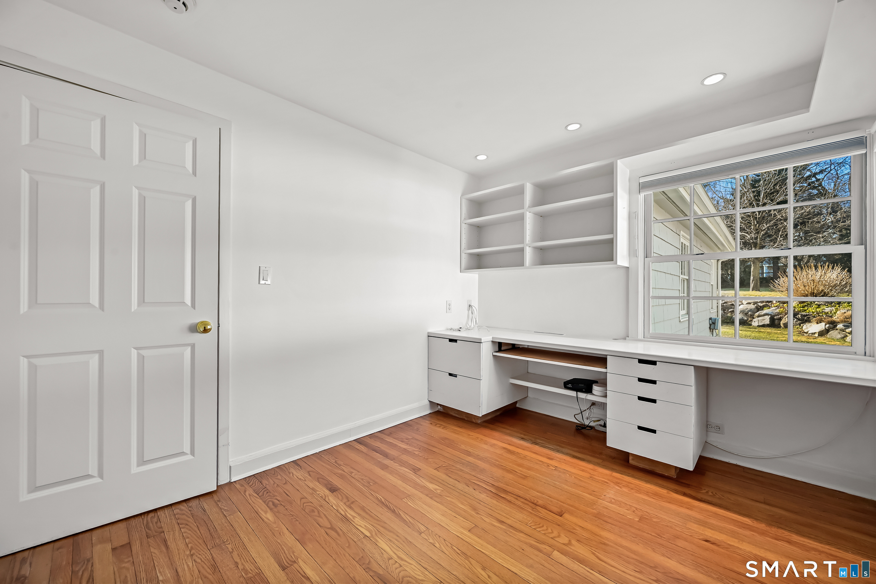 36 MacArthur Lane Stamford, CT 06902 - Photo 25 of 40 Bedroom 2