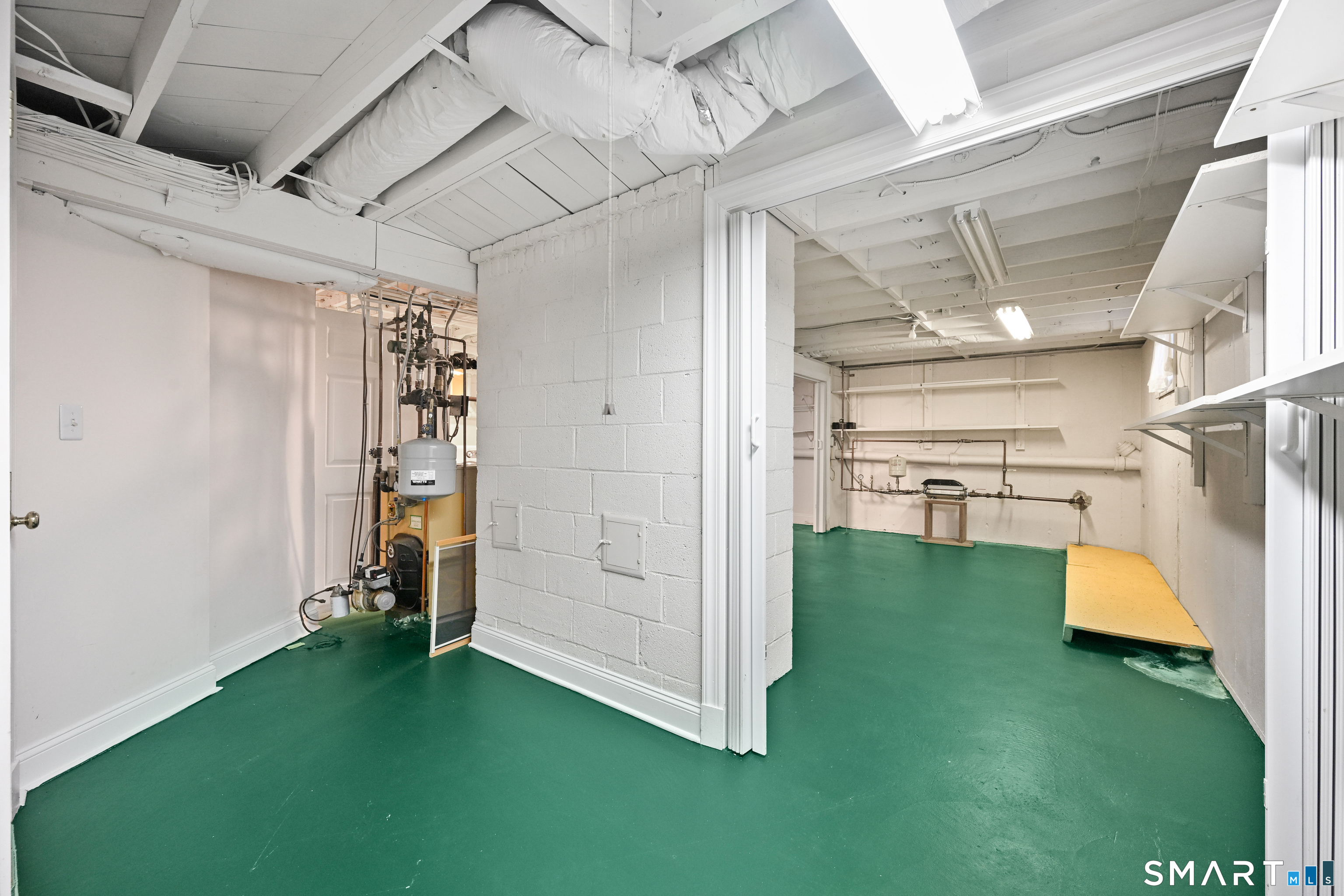 36 MacArthur Lane Stamford, CT 06902 - Photo 33 of 40 Storage