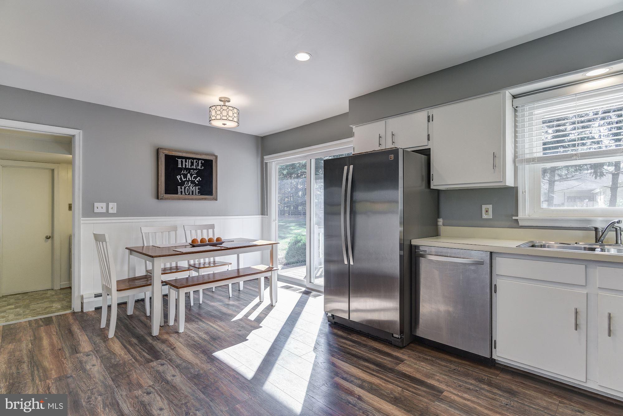 15401 Frederick Road Woodbine, MD 21797 - Photo 8 of 46 spacious kitchen