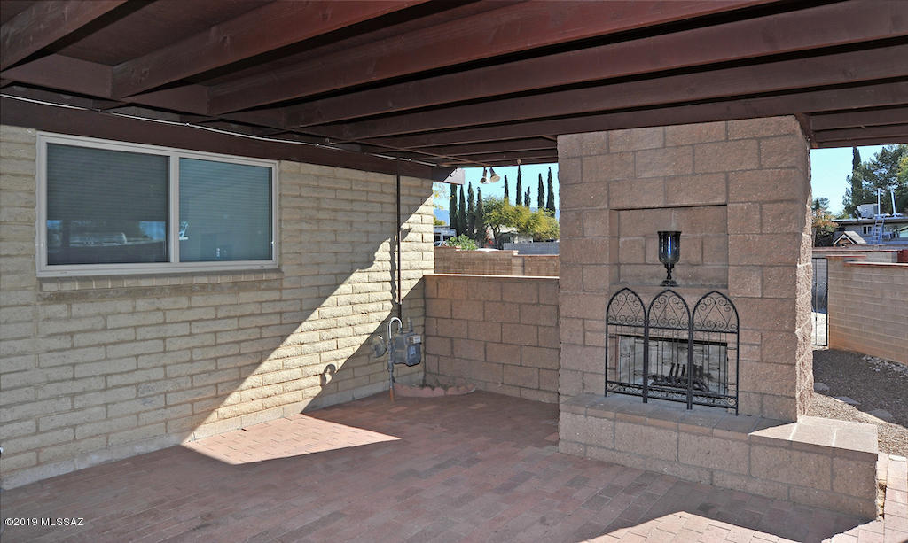 8332 East Rolling Ridge Street Tucson, AZ 85710 - Photo 45 of 49