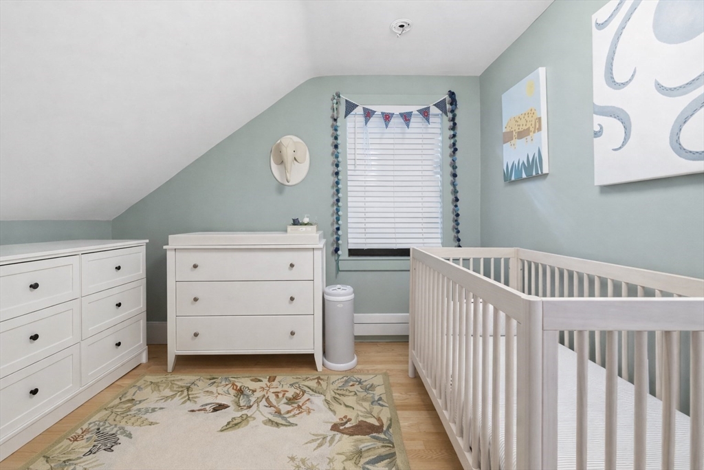 20 R Adrian Street, Unit 20 Somerville, MA 02143 - Photo 11 of 14