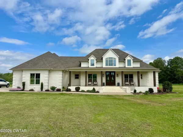 $699,900 | 73 Highway 420, Trenton, TN 38382