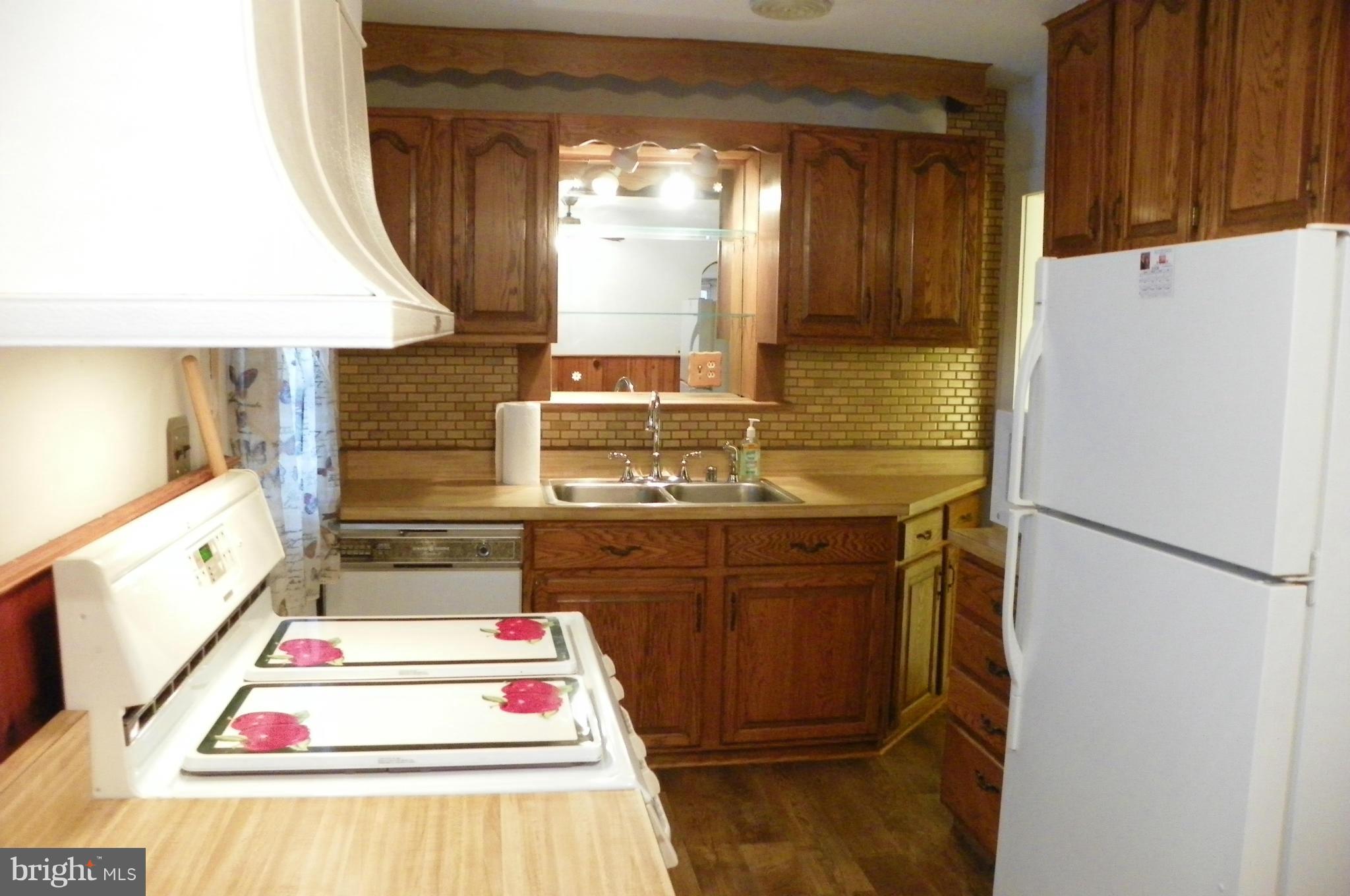 9377 Whiskey Bottom Road Laurel, MD 20723 - Photo 27 of 28 Kitchen