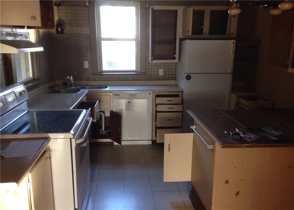 325 2nd Street Butler, PA 16001 - Photo 4 of 8