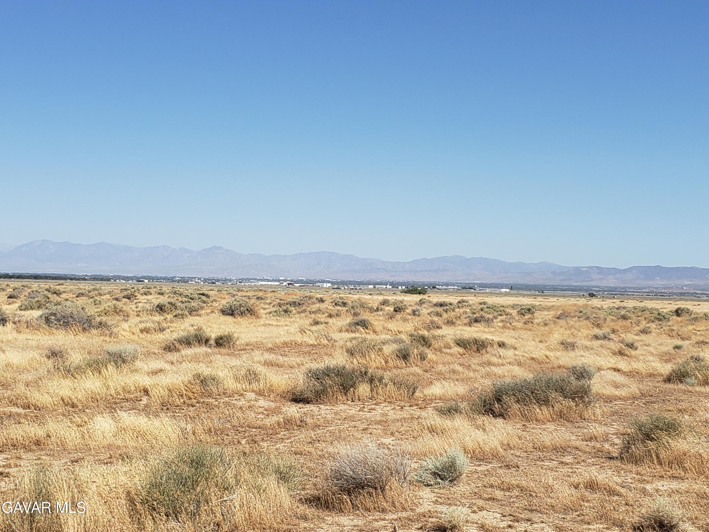 D6 & 60 Street West Lancaster, CA 93536 - Photo 3 of 13 20240615_154910