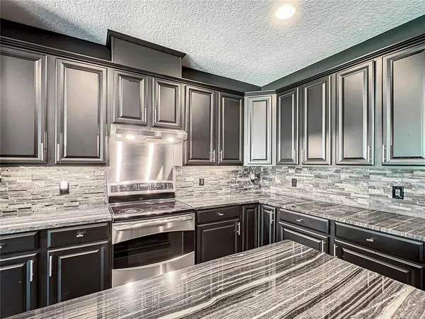 $3,800 | 10041 Oak Quarry Drive, Orlando, FL 32832