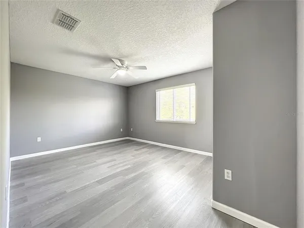 $3,800 | 10041 Oak Quarry Drive, Orlando, FL 32832