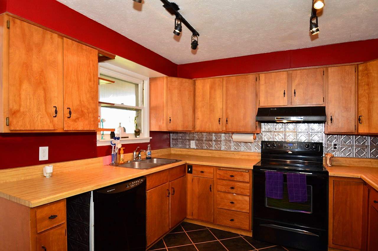 2121 Ella Road Spokane, WA 99212 - Photo 5 of 20 Gallery Image 5