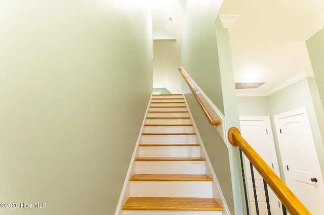 $560,000 | 352 Stephanye Lane, Greenville, NC 27834