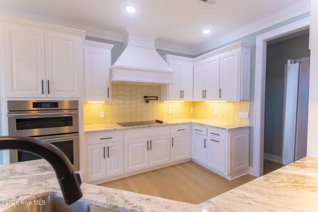 $560,000 | 352 Stephanye Lane, Greenville, NC 27834