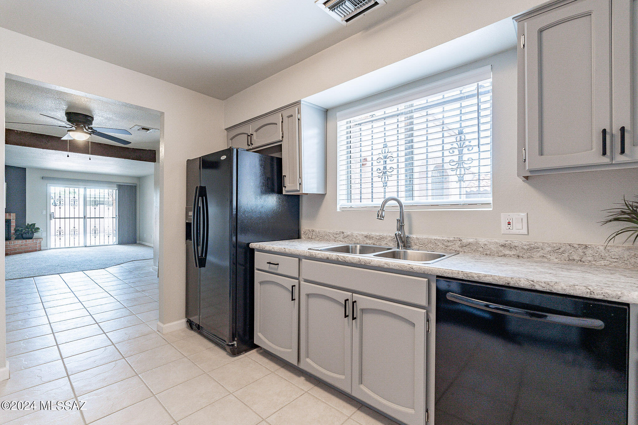 4258 East Presidio Road Tucson, AZ 85712 - Photo 14 of 28 Gallery Image 14