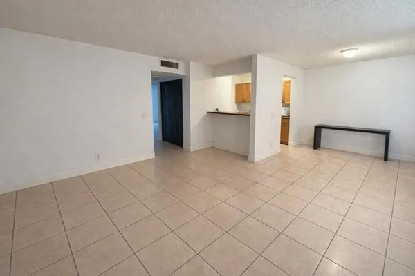 $199,000 | 416 Meadows Circle, Boynton Beach, FL 33436