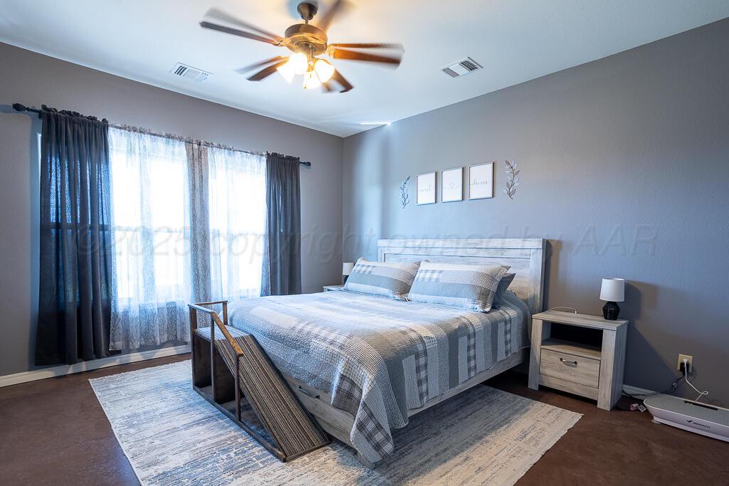 18500 Copper Ridge Amarillo, TX 79124 - Photo 13 of 43 Primary Bedroom