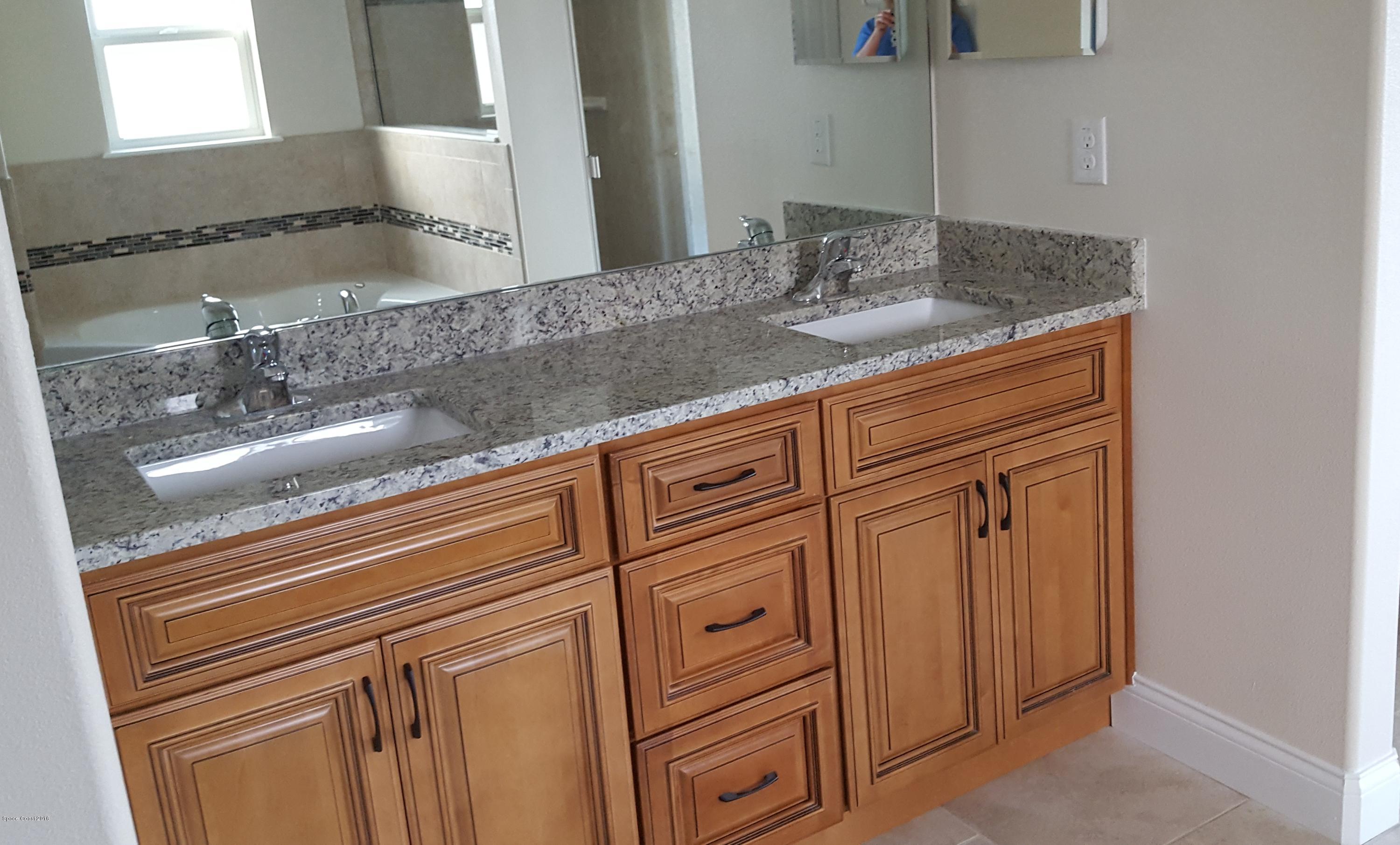 1111 Commerce Road Southeast Palm Bay, FL 32909 - Photo 10 of 12 master