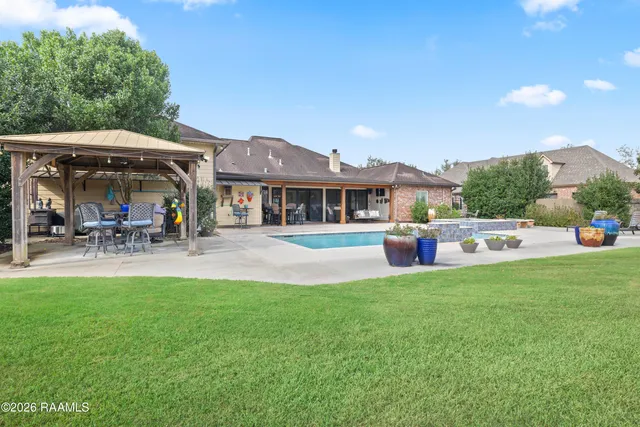 $1,095,000 | 119 Nellies Lane, Broussard, LA 70518